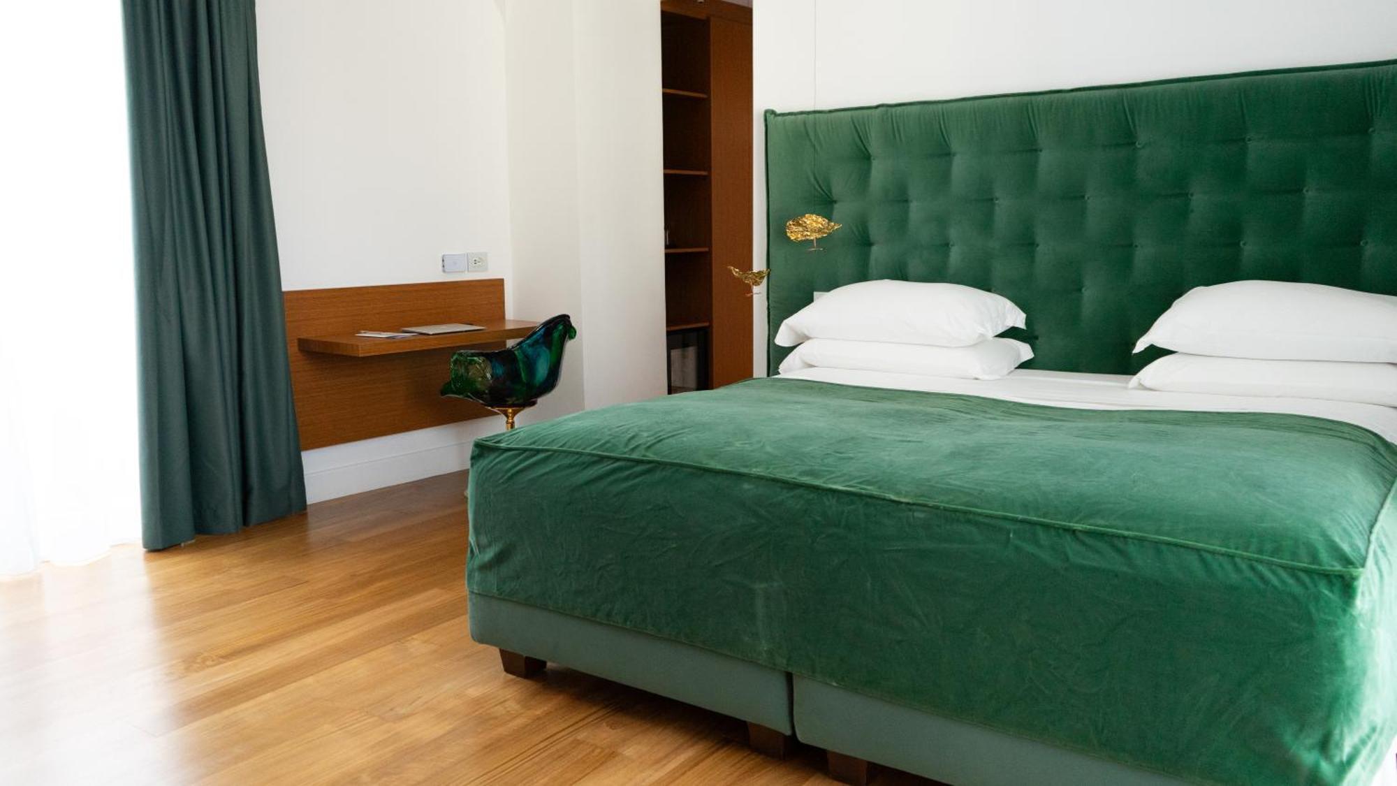 Palazzo Martinelli Hotel Sorrento Bagian luar foto