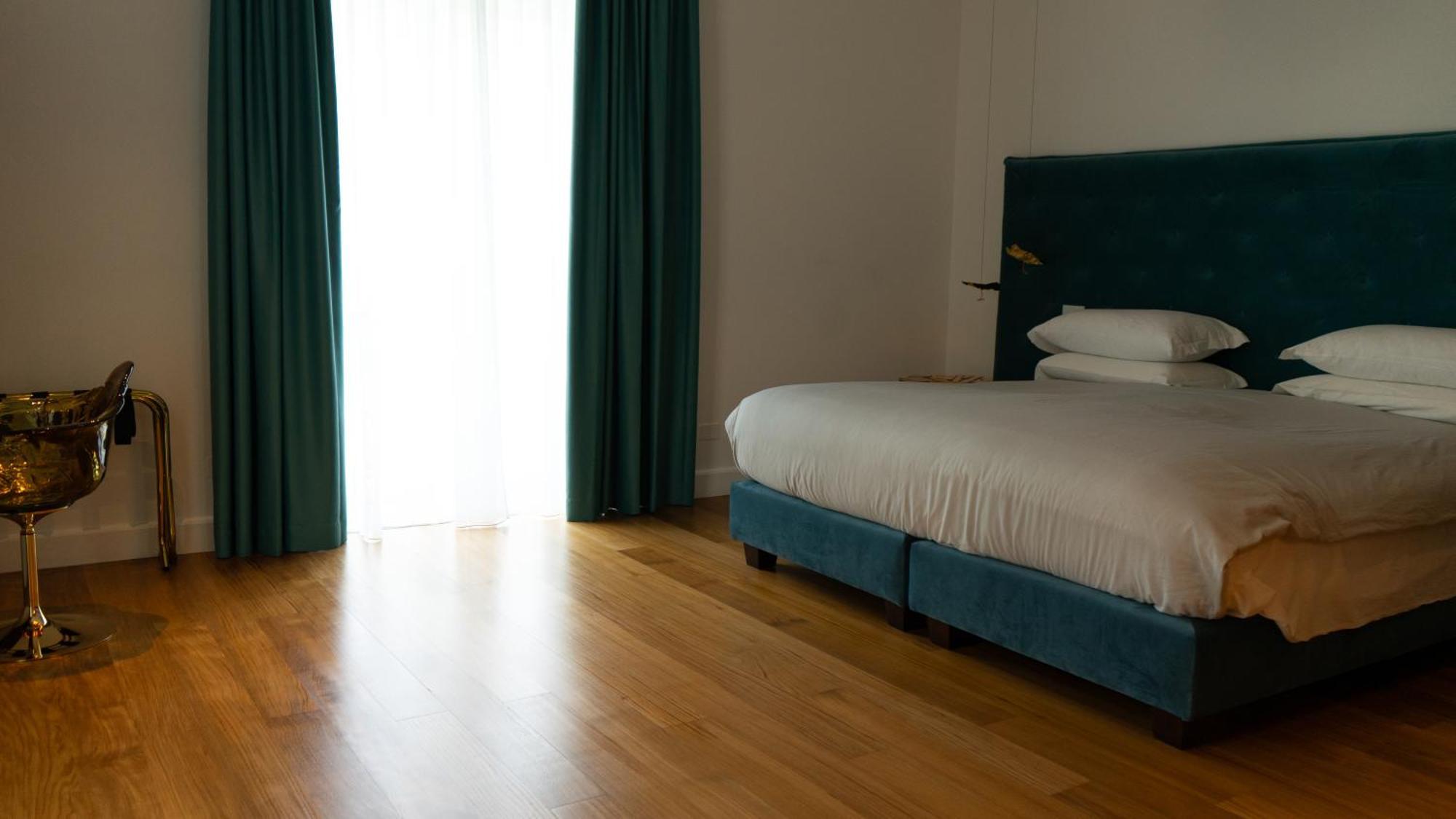 Palazzo Martinelli Hotel Sorrento Bagian luar foto